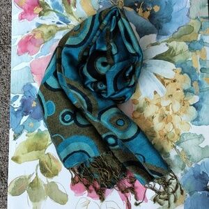 Pashmina scarf or shawl peacock colors GUC